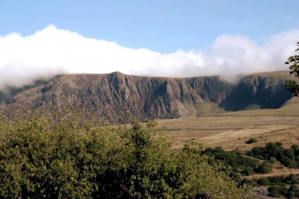 Welsh Holiday Home Sleeps 5 Close To Beaches & Mountains Nantlle Exterior foto
